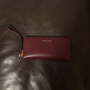 LARGE LEATHER WALLET